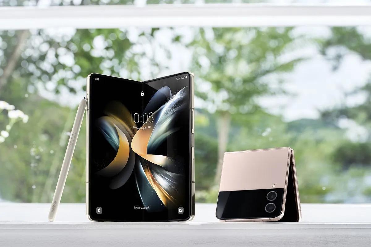 Samsung Galaxy Z Fold 4